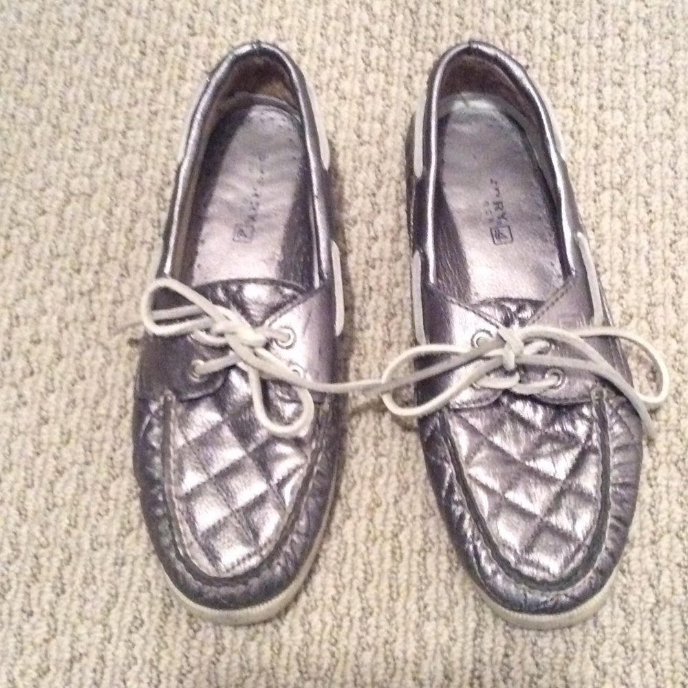 Silver quilted Sperry Topsider